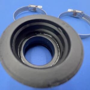 Raccordo in gomma carburatore 32x32x39