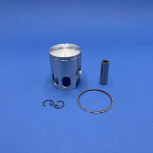 Piston Yamaha d.40 pin 10-1ring  C